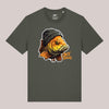 Khaki Unisex-T-Shirt mit Frontprint eines Karpfens mit Mütze und CAREfishing-Schriftzug – urbanes Anglerdesign mit Humor